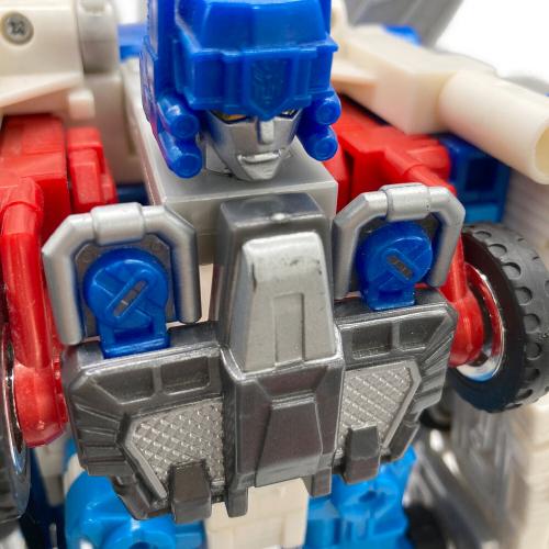 タカラ トランスフォーマー カーロボット ゴッドマグナス