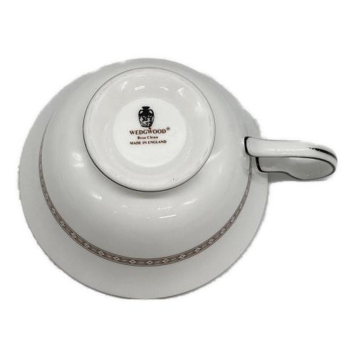 Wedgwood (ウェッジウッド) カップ&ソーサー フロレンティーン・ターコイズ 黒壺