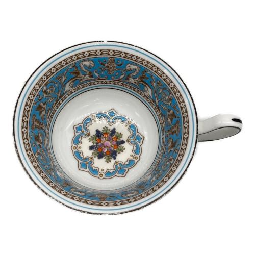 Wedgwood (ウェッジウッド) カップ&ソーサー フロレンティーン・ターコイズ 黒壺