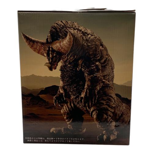 BANDAI SPIRITS (バンダイスピリッツ) ゴモラ 塊獣極致 フィギュア ウルトラマン