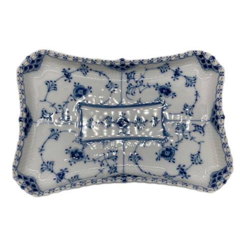 ROYAL COPENHAGEN (ロイヤル・コペンハーゲン) プレート ブルーフルーテッド・フルレース