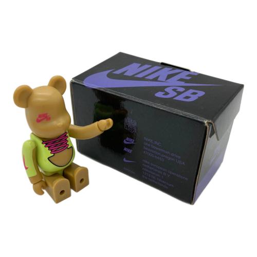 BEAR BRICK (ベアブリック) フィギュア NIKE SB 100%
