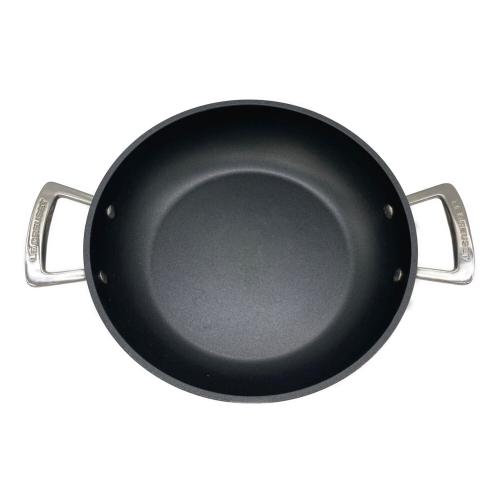 LE CREUSET (ルクルーゼ) 両手鍋