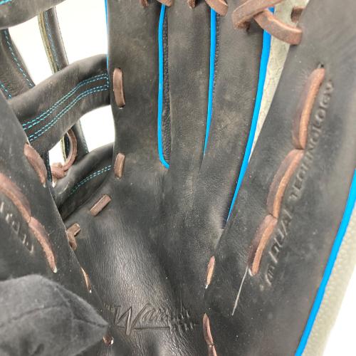 Wilson (ウィルソン) THE WANNABE HERO DUAL グローブ ブラック×ブルー