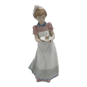 LLADRO (リヤドロ) フィギュリン ハッピーバースデイ