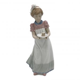 LLADRO (リヤドロ) フィギュリン ハッピーバースデイ