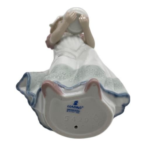 LLADRO (リヤドロ) フィギュリン ハッピーバースデイ