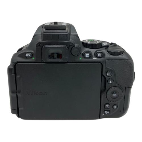 Nikon (ニコン) デジタル一眼レフカメラ D5600