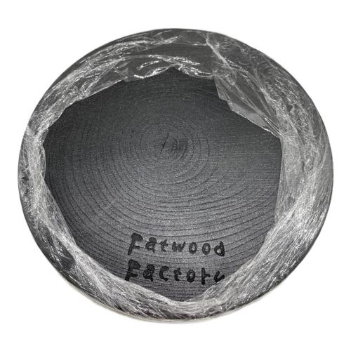 Fatwood Factory (ファットウッド ファクトリー) プラチナ撒き漆塗り薪割り台 薪割り台