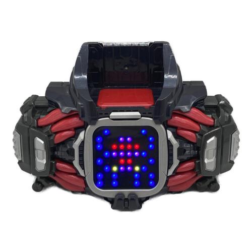 BANDAI (バンダイ) 仮面ライダーリバイス DXデモンズドライバー 仮面ライダー
