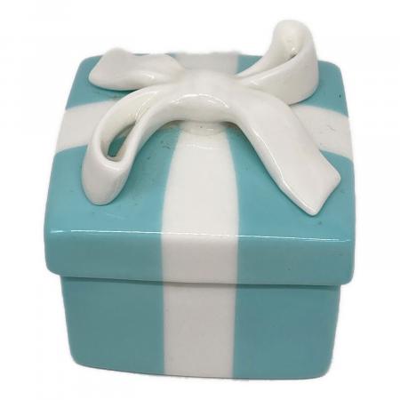 ティファニー小物入れ TIFFANY & Co. (ティファニー) ミニブルーボウボックス 小物入れ