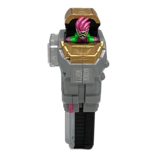 BANDAI (バンダイ) 仮面ライダーエグゼイド DXマキシマムマイティXガシャット 仮面ライダー