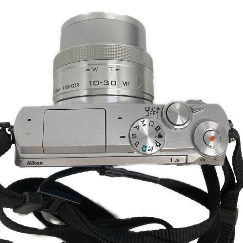 Nikon (ニコン) ダブルズームレンズキット ミラーレス一眼 1 J5