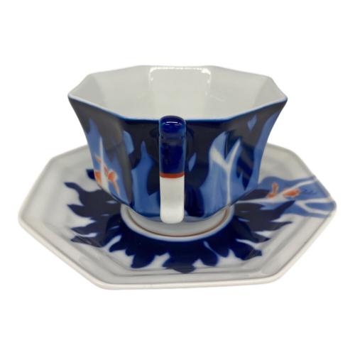 深川製磁 (フカガワセイジ) 八角紅茶碗皿 カップ＆ソーサー 染錦金魚絵