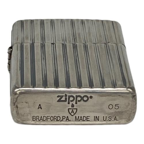 ZIPPO (ジッポ) オイルライター 2005年製 USA製 アーマーボディ