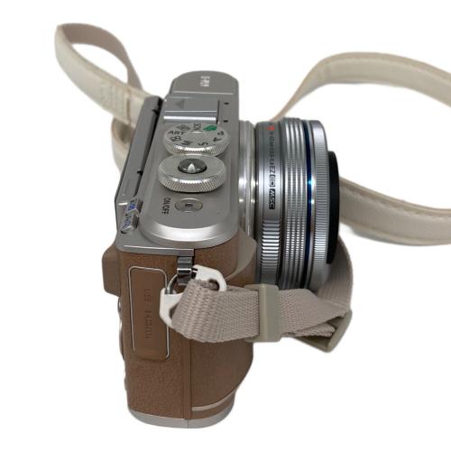OLYMPUS (オリンパス) ミラーレス一眼カメラ EZダブルズームキット E-PL9