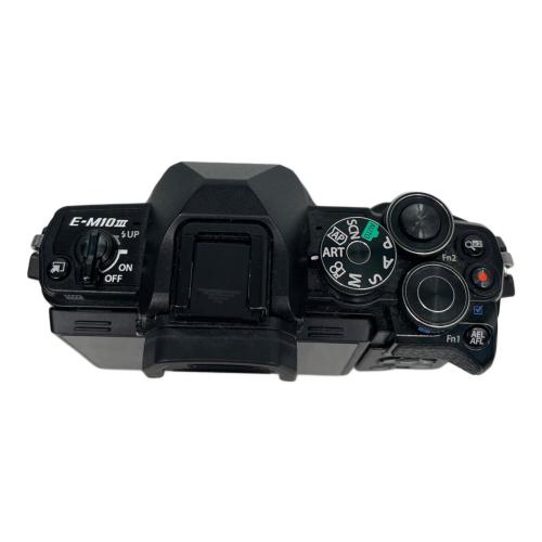 OLYMPUS (オリンパス) ダブルズームキット ミラーレス一眼カメラ OM-D E-M10 Mark Ⅲ