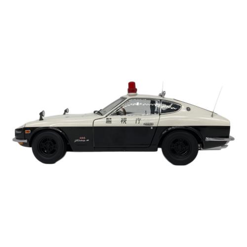 京商 1/18 Nissan Fairlady Z432 Metropolitan Police Department Patrol Car(ホワイト×ブラック) [K08216B] 1/18スケールモデルカー 箱テープハガレあり