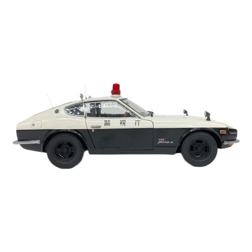 京商 1/18 Nissan Fairlady Z432 Metropolitan Police Department Patrol Car(ホワイト×ブラック) [K08216B] 1/18スケールモデルカー 箱テープハガレあり