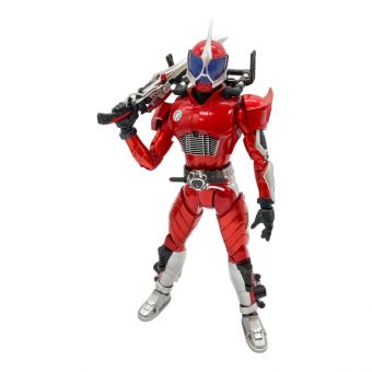 真骨彫製法 s.h.figuarts 仮面ライダーアクセル