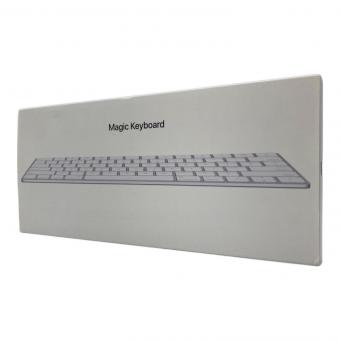 Apple (アップル) Magic Keyboard MLA22LL/A 未使用品