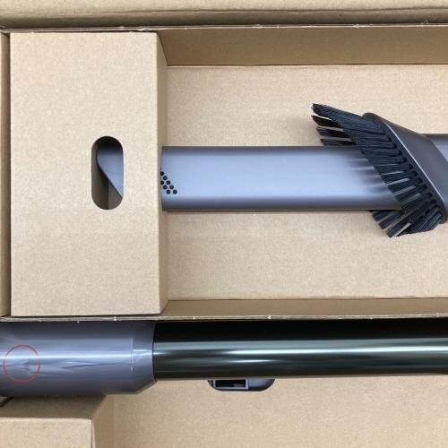 dyson (ダイソン) スティッククリーナー メンテナンス済 サイクロン式 モーターヘッド SV33FFOR 程度A(ほとんど使用感がありません) 純正バッテリー 50Hz／60Hz