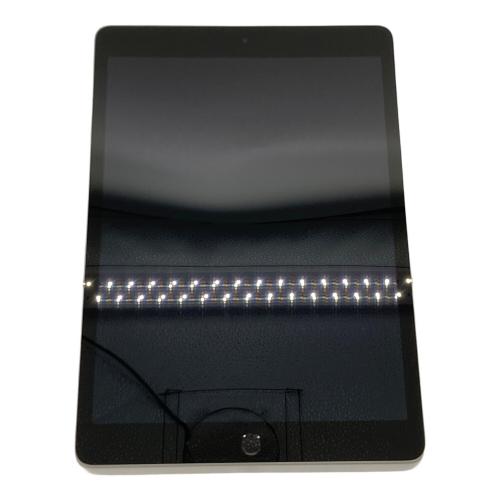 Apple (アップル) iPad(第9世代) A2602 Wi-Fiモデル 修理履歴無し 64GB  程度:Bランク