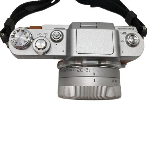 Panasonic (パナソニック) デジタル一眼レフカメラ DMC-GF7