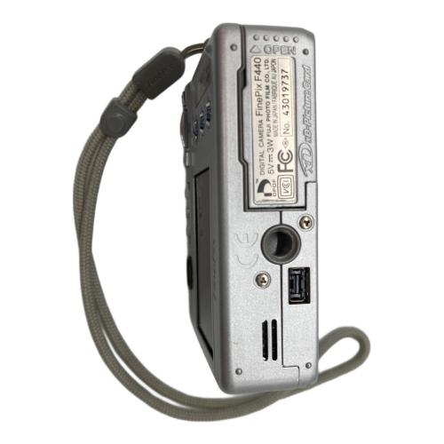 FUJIFILM (フジフィルム) コンパクトデジタルカメラ  FinePix F440 410万画素 1/2.5型CCD 専用電池 xDピクチャーカード ISO80~400 2~1/2000秒
