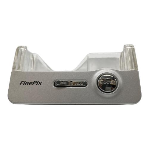 FUJIFILM (フジフィルム) コンパクトデジタルカメラ  FinePix F440 410万画素 1/2.5型CCD 専用電池 xDピクチャーカード ISO80~400 2~1/2000秒