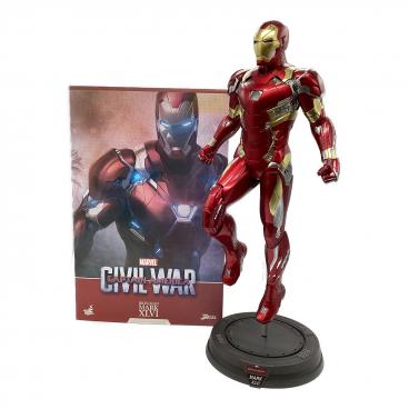 ホットトイズ フィギュア トニースターク マンダリン邸襲撃版 アイアン