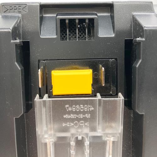 MAKITA (マキタ) 充電式 TD138DRFXB ケース付き