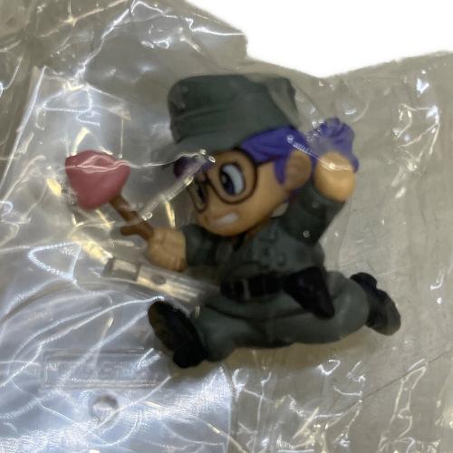 アラレちゃん ミリタリーコスチュームフィギュア2   シークレット ウンチ持ち フィギュア