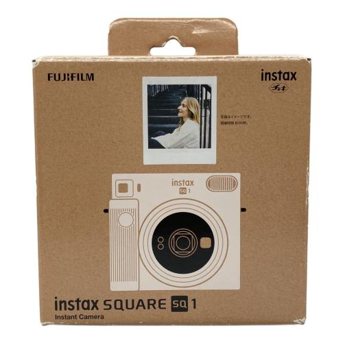 FUJIFILM (フジフィルム) フィルムカメラ instax SQUARE SQ1