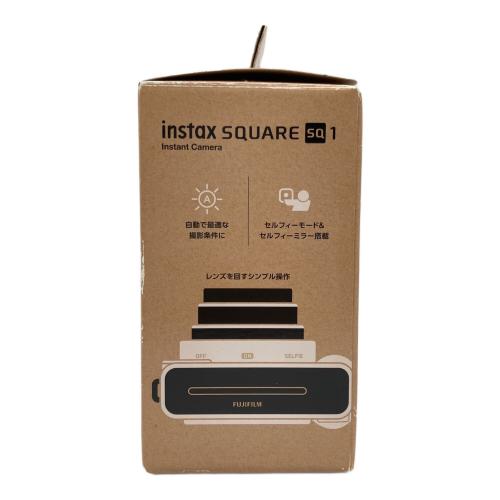 FUJIFILM (フジフィルム) フィルムカメラ instax SQUARE SQ1