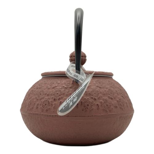 南部鉄器 (ナンブテッキ) 鉄瓶 3型桜