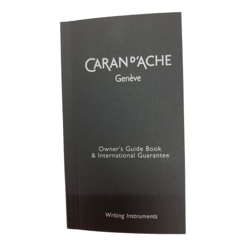 CARAN d'ACHE (カランダッシュ) ボールペン