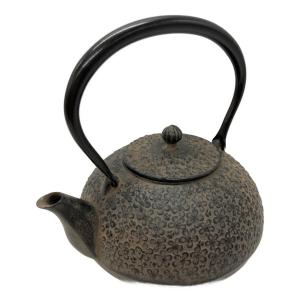 南部鉄器 南部鉄瓶 花柄