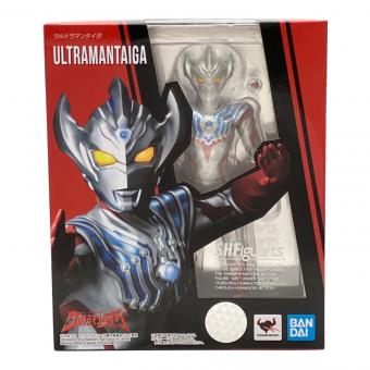 BANDAI (バンダイ) S.H.Figuarts ウルトラマンタイガ ウルトラマン