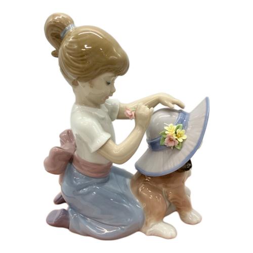 LLADRO (リヤドロ) おめかししようね フィギュリン