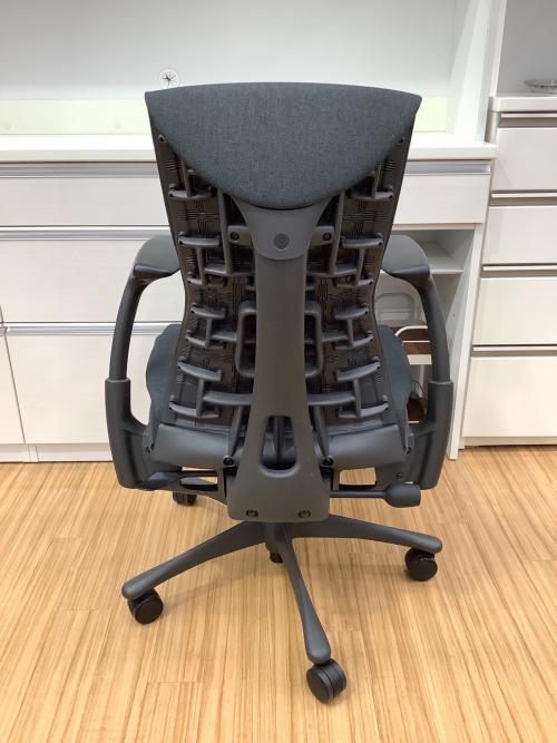 Herman Miller (ハーマンミラー) エンボディチェア CN122AWAAG1G1C71HA04 グラファイトベース ブラック グラファイトベース/スタンダードハイト
