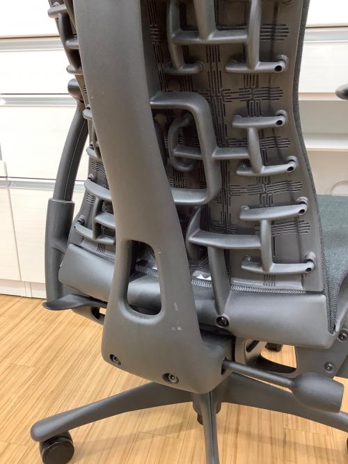 Herman Miller (ハーマンミラー) エンボディチェア CN122AWAAG1G1C71HA04 グラファイトベース ブラック グラファイトベース/スタンダードハイト