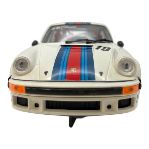NINCO (ニンコ) ポルシェ934マティーニ 19番 スロットカー