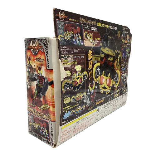 仮面ライダーキバ (カメンライダーキバ) 変身ベルト＆フエッスル DXキバットベルト 仮面ライダー ※接触不良有