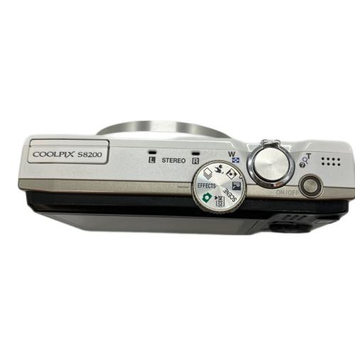 Nikon (ニコン) コンパクトデジタルカメラ S8200