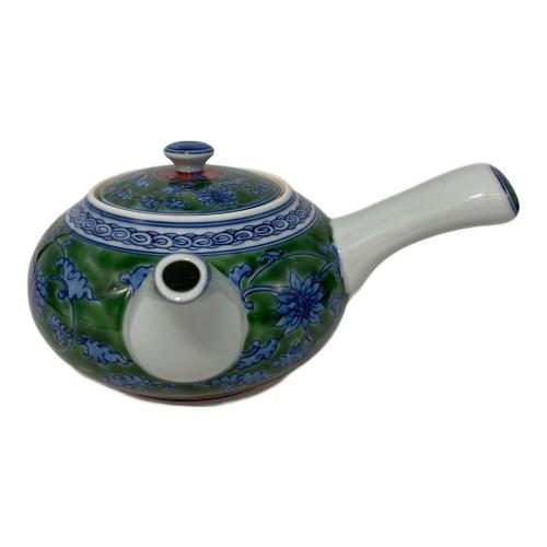 源右衛門窯 (ゲンエモンガマ) 染錦緑彩唐草文 茶器
