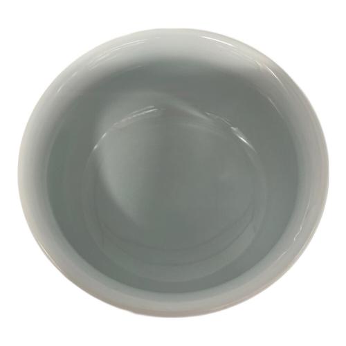 源右衛門窯 (ゲンエモンガマ) 染錦緑彩唐草文 茶器