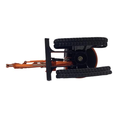 1/35  HITACHI ZAXIS75UR