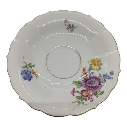 Meissen (マイセン) ティーカップ&ソーサー 110110/206 ベーシックフラワー（五つ花）