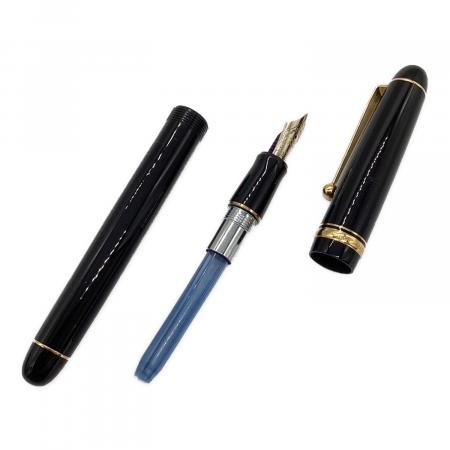 Pilot 万年筆 CUSTOM 18KWG F PILOT (パイロット) CUSTOM 万年筆｜トレファクONLINE